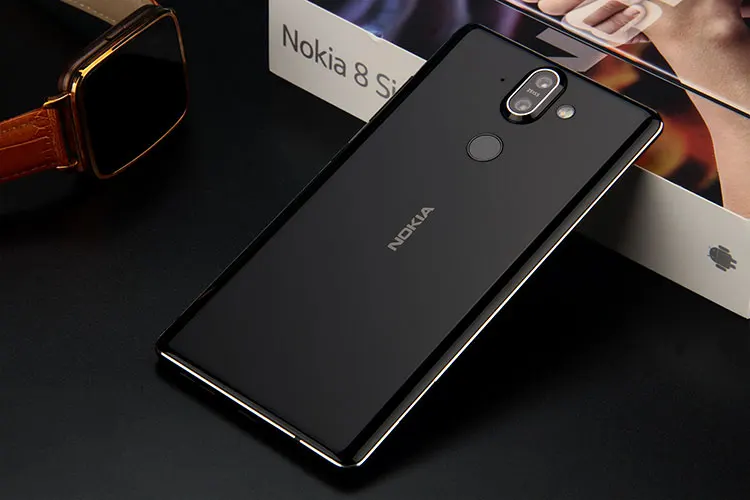 NOKIA 8 Sirocco 6GB RAM 128GB ROM Qualcomm Snapdragon 835 2.36GHz Octa Core 5.5 Inch POLED Corning Gorilla Glass 5 2K 3D Curved Screen IP67 Waterproof Dual Camera Android 8.1 4G LTE Smartphone