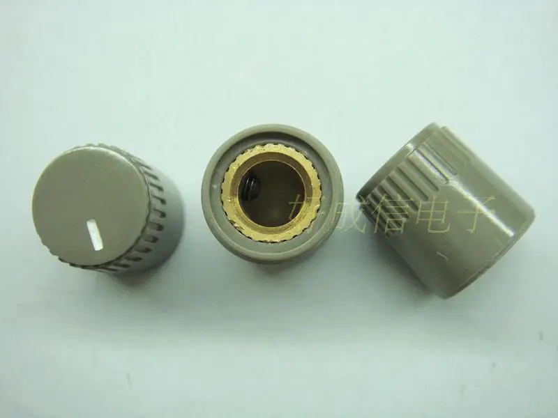 

1pcs Exquisite Japan potentiometer knob inside is 100% copper with wihte sign 13*13.5MM