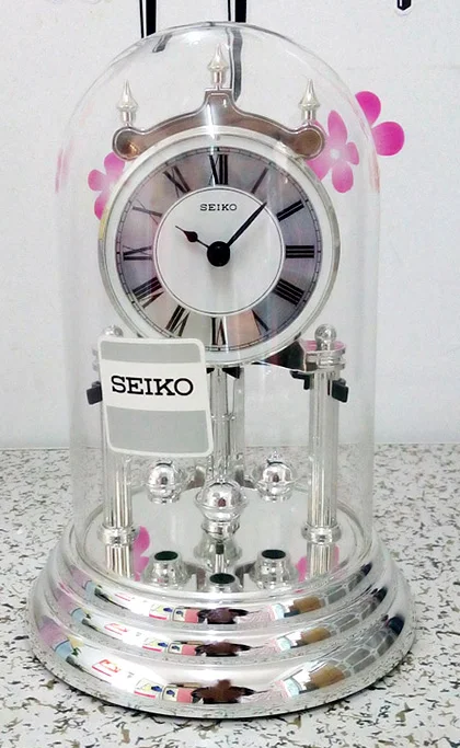 10 дюймов абсолютно новые бесшумные настольные часы с точным механизмом динамические вращающиеся настольные часы с кристаллами домашний офисный стол Декор кварцевые часы - Цвет: silver