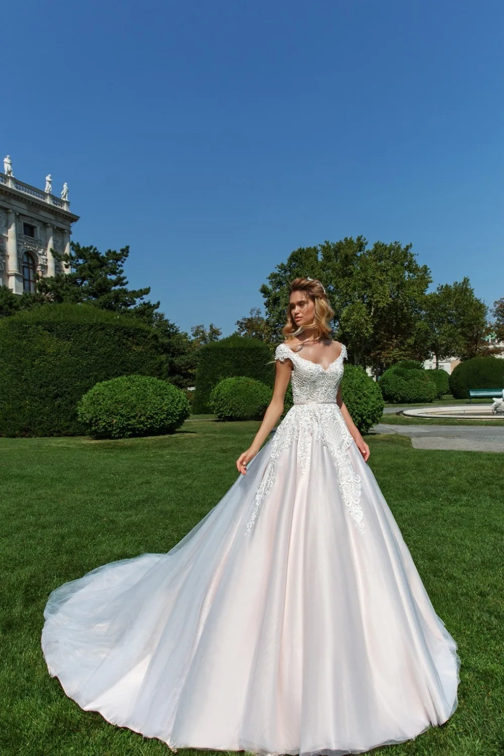 Anika-2