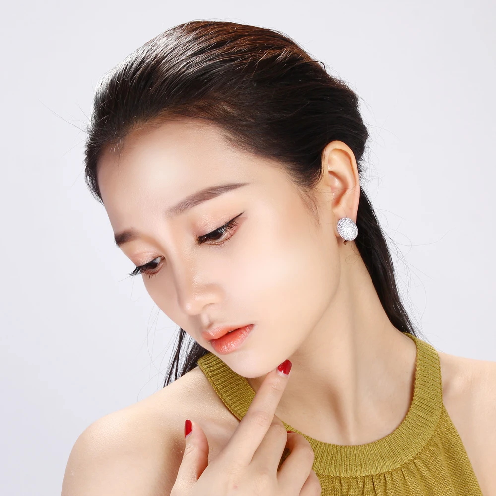 Oval stud earrings (3)