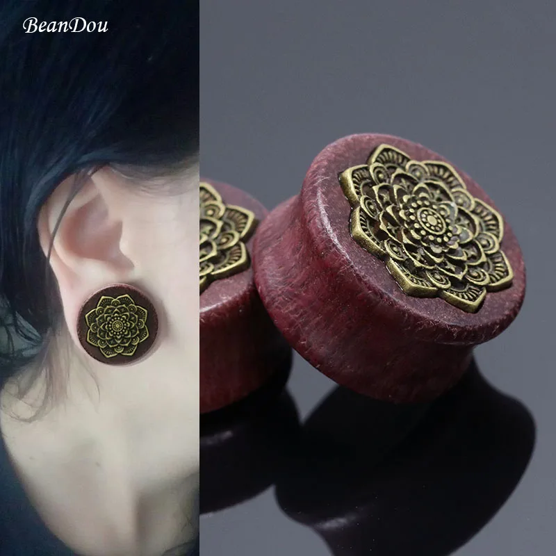 

2Pcs Fashion Ear Plugs Flesh Tunnels Rose Flower Purple Heart Wood Ear Gauges Tragus Expanders 10mm-22mm Body Piercing Jewelry