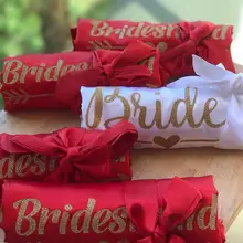 Изготовленная на заказ монограмма, блестящая Свадебная девичник, атласная пижама для невесты, халаты для подружки невесты, свадебные стаканчики для вечеринки, подарков