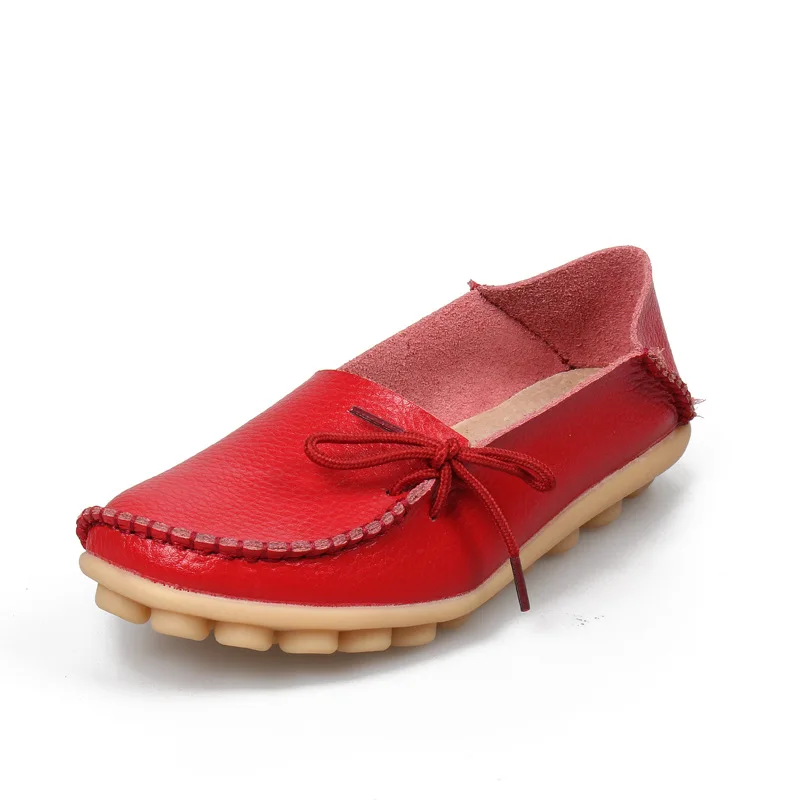Женская обувь на плоской подошве; модная удобная повседневная обувь; женские лоферы из искусственной кожи на плоской подошве; Мокасины с мягкой подошвой размера плюс - Цвет: red