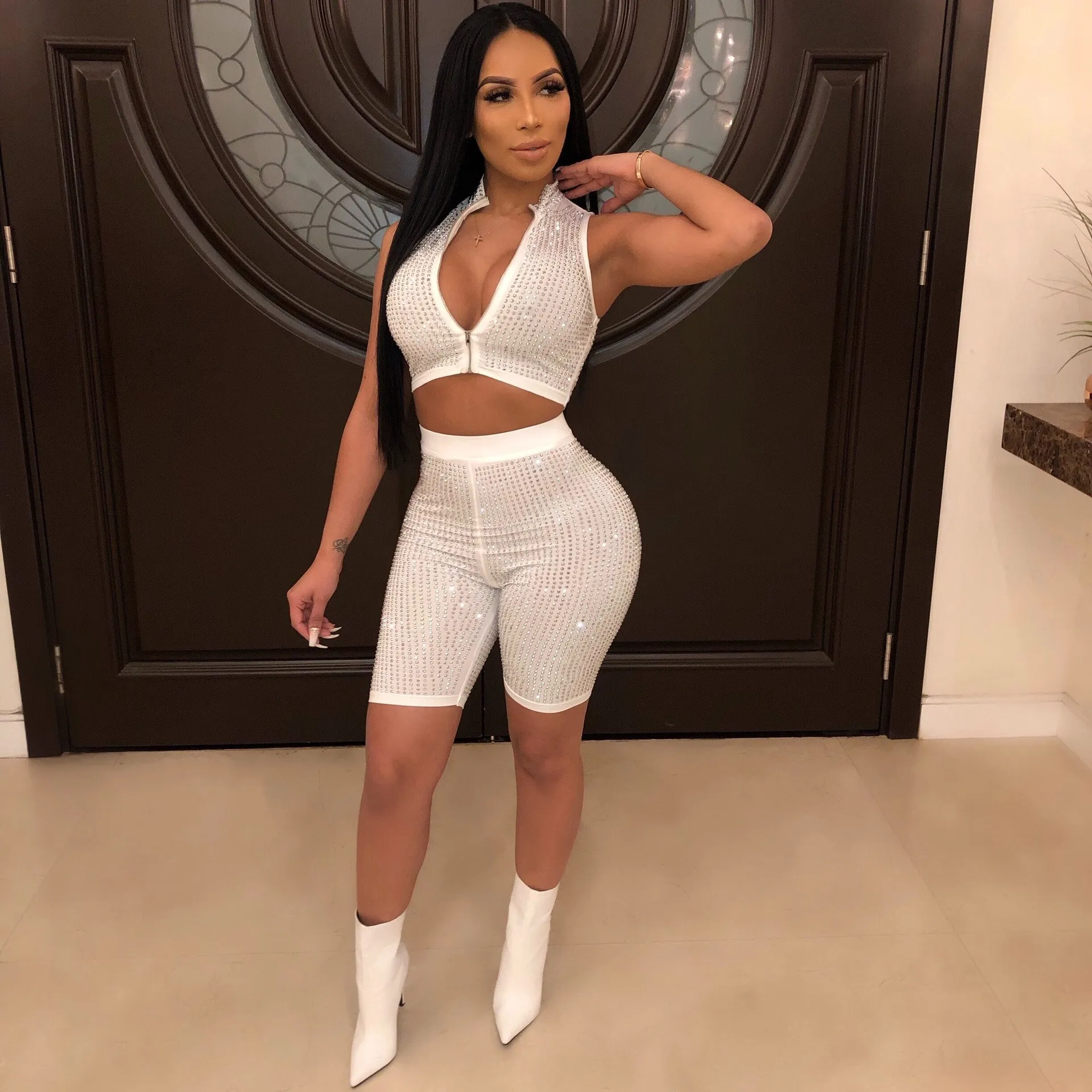 

2019 Women Rhinestone Diamond Two Pieces Set Deep V-Neck Sleeveless Crop Top Short Sets Bodycon Overalls
