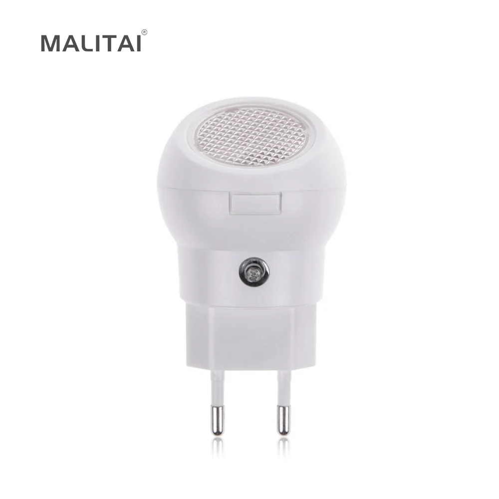 

1Pcs 360 Degree Rotating LED Night light Auto Sensor Smart lighting Control lamp 110V-240V Nightlight Bulb For Baby Bedroom Gift