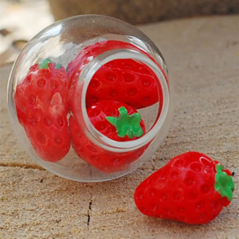 

Strawberry Fruit Miniature Fairy Garden Home Houses Decoration Mini Craft Micro Landscaping Decor DIY Accessories