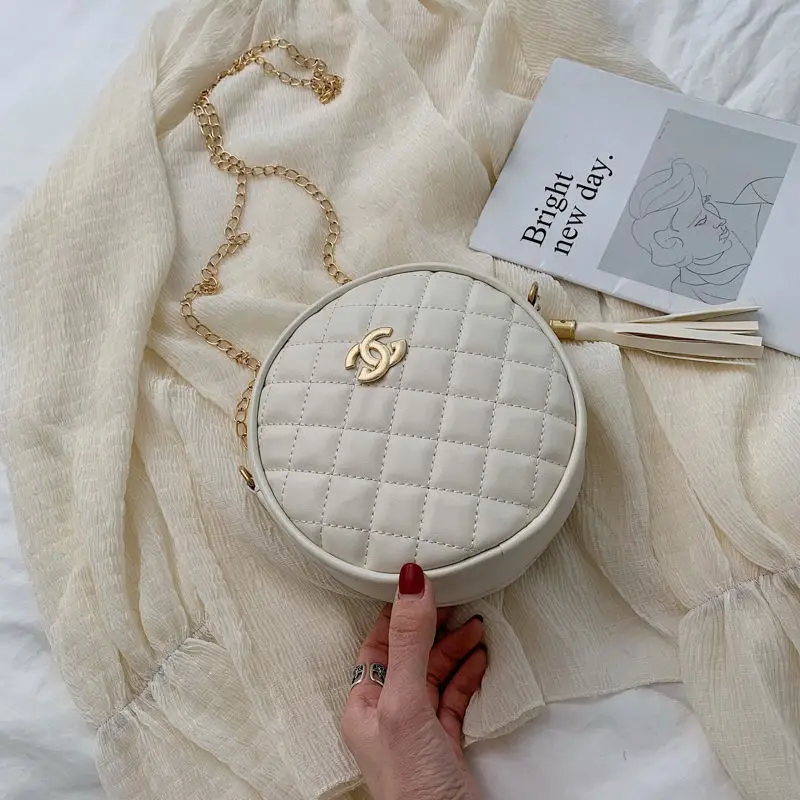 

2019 Famous Small Round Shoulder Bags Designer Mini Clutch Purses Diamond Lattice Chain Messenger Bags Wide Band Camera Bag