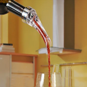 

Magic Wine Decanter Red Wine Aerating Pourer Spout Decanter Wine Aerator Quick Aerating Pouring Tool Pump Portable Filter 889356