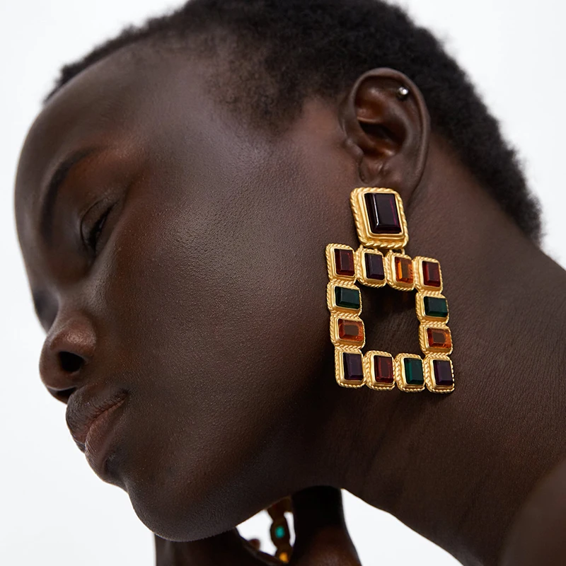 

Dvacaman ZA Colorful Square Crystal Earrings Women Big Drop Earrings Boho Gold Color Metal Pendant Earrings Wedding Jewelry AH51