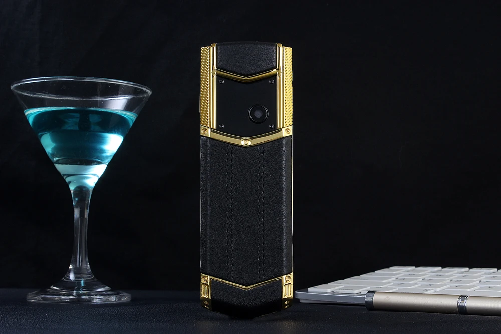 vertu gold 2