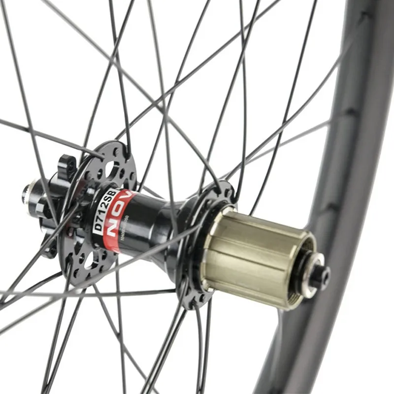 Best 29er carbon mtb wheelset hookless 25mm depth 27mm width with DT hub in promotion 4 Best 29er carbon mtb wheelset hookless 25mm depth 27mm width with DT hub in promotion 4