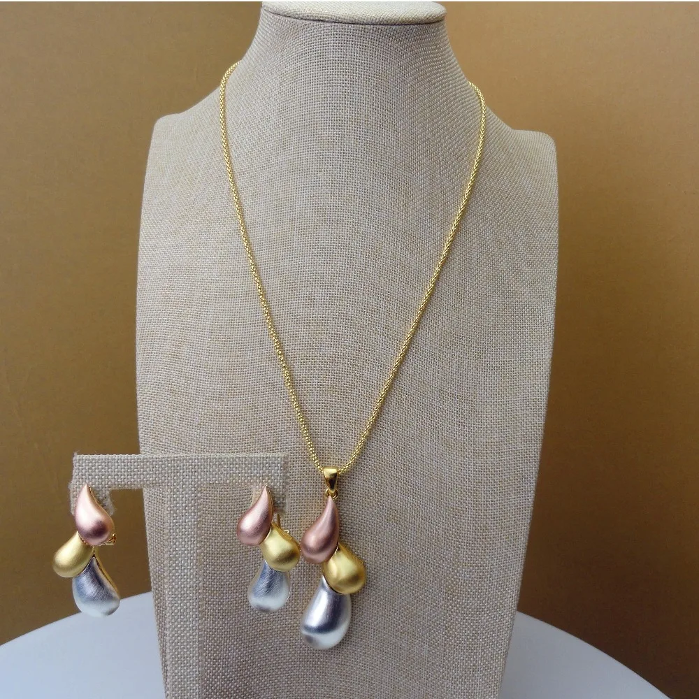 

Yuminglai 2019 newly Designed Gold plating Jewelry Female Luxury Elegant Jewelry Set FHK5408