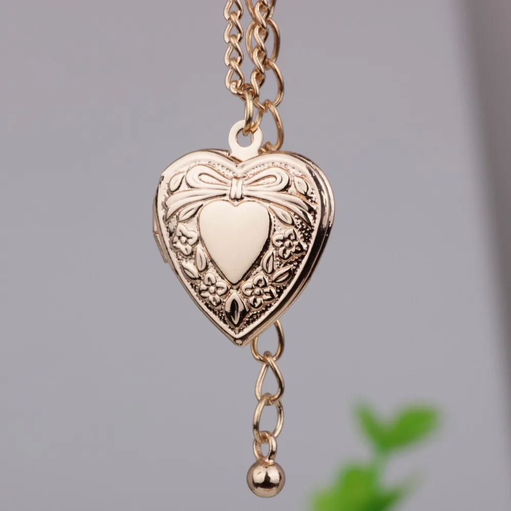 

Bow-knot Photo Frame Heart Pendant Necklace Creative Can Put Photo Open and Close Necklaces Jewelry For Women YP2726