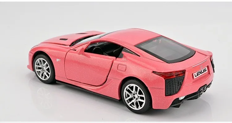 Розовый Lexus 1:32 Сплав Салон Девушки светильник и звук оттягивать автомобиль розовый милый литой автомобиль дочь лучший подарок детские игрушки - Цвет: Pink no box
