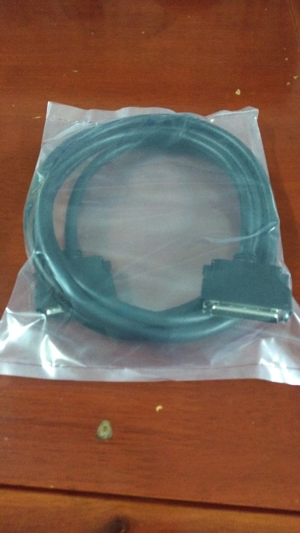 Cheap Cabos de computador e conectores