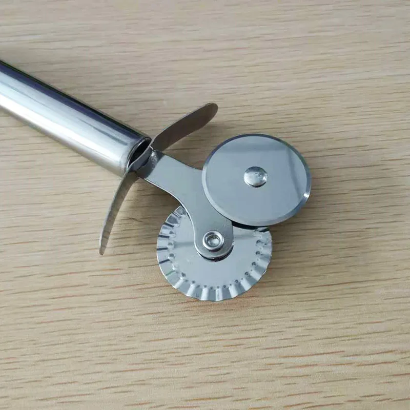 Stainless Steel Pizza Double Wheel Cutter Pizza Portable Knife kitchen Tools Cut Pizza Tools Kitchen Accessorie Tools