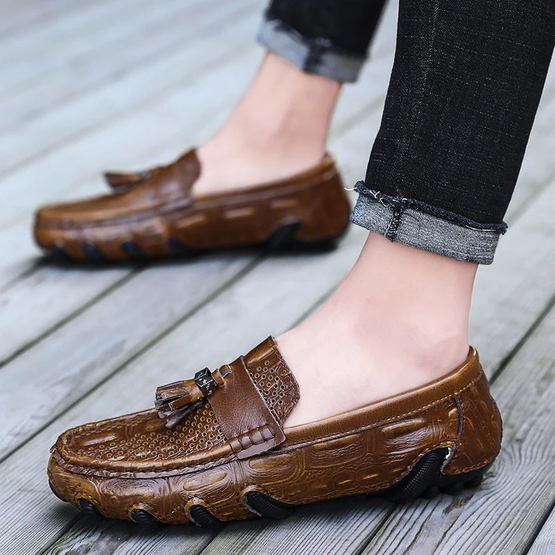 Men's Shoes genuine Leather Summer Shoes men Soft Fashion loafers Casual slip on Comfortable Men Moccasins Shoes big size 47 L5 Men's Shoes genuine Leather Summer Shoes men Soft Fashion loafers Casual slip on Comfortable Men Moccasins Shoes big size 47 L5