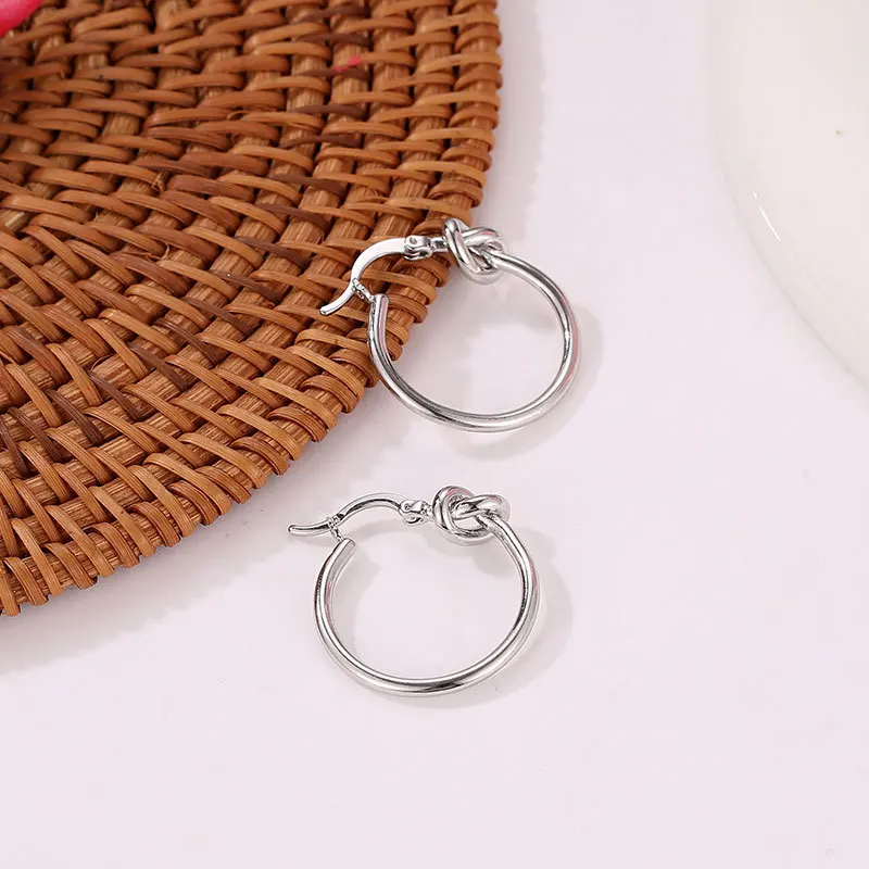 Punk Cool Simple Tie Knot Hoop Earrings For Women Men Silver Gold Color Small Big Endless Circle Earring Handmade women Jewelry