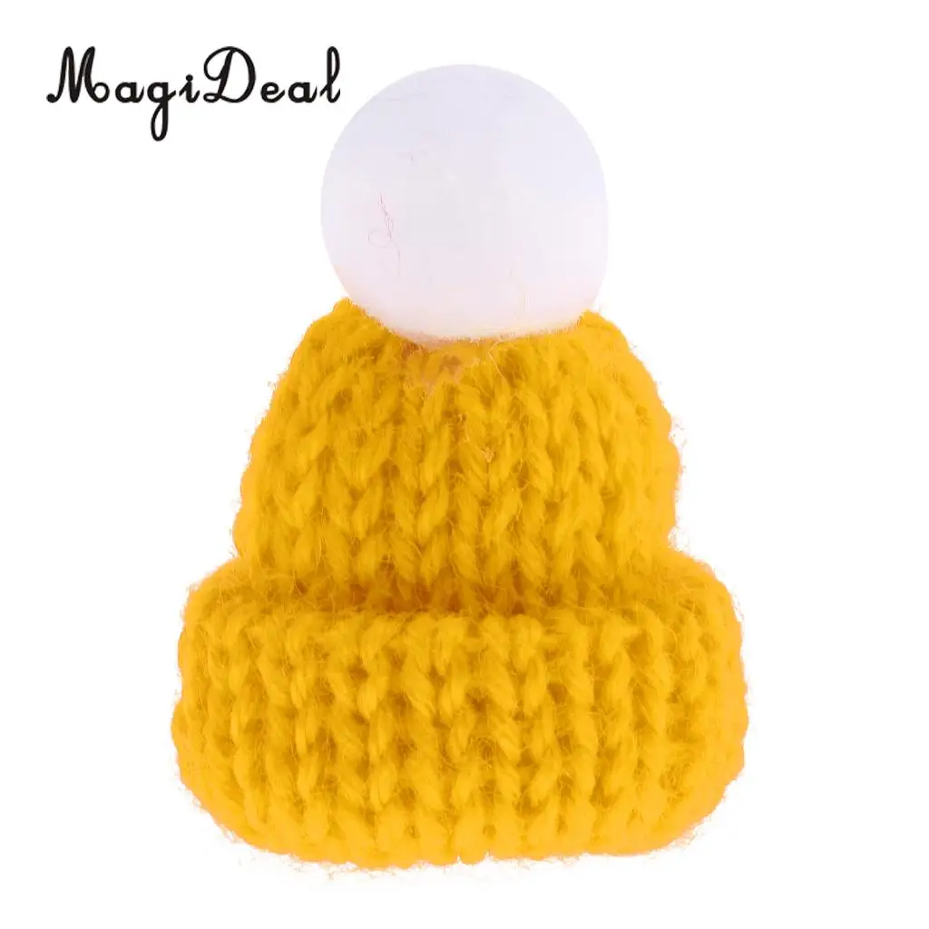 Lovely Miniature Mini Knit Hats for 1:12 Scale Dollhouse Miniature Home Shop Accessories Dolls House Interior Decoration Red