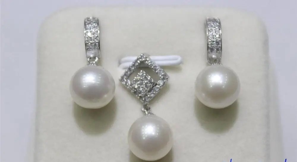 

White fresh water pearl Earring 9-9.5mm set Alloy "Handmade