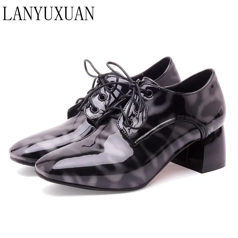 

2017 New Sale Plus big size 31-48 Women shoes lace up Square Toe Patent Leather Platform Spring Autumn fashion shoes Brogue 2-7