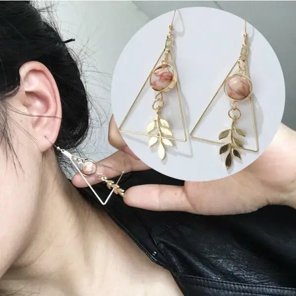 

European Vintage geometric triangle earrings design sense leaves hollow marble bead earrings female charm jewelry