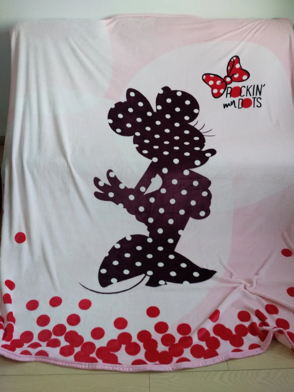 Mickey blanket (5)