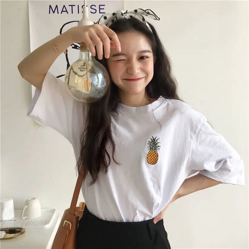 2019 Новая летняя японская вышитая ананас женская футболка черный/белый полиэстер