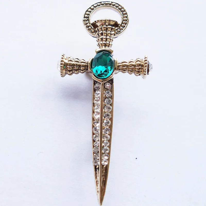 

2018 Fashion Jewelry Enamel Pin Crystal Cross Brooch Sword Pin Lapel Pin Men Brooch Broches Vintage Rhinestone Brooch For Women