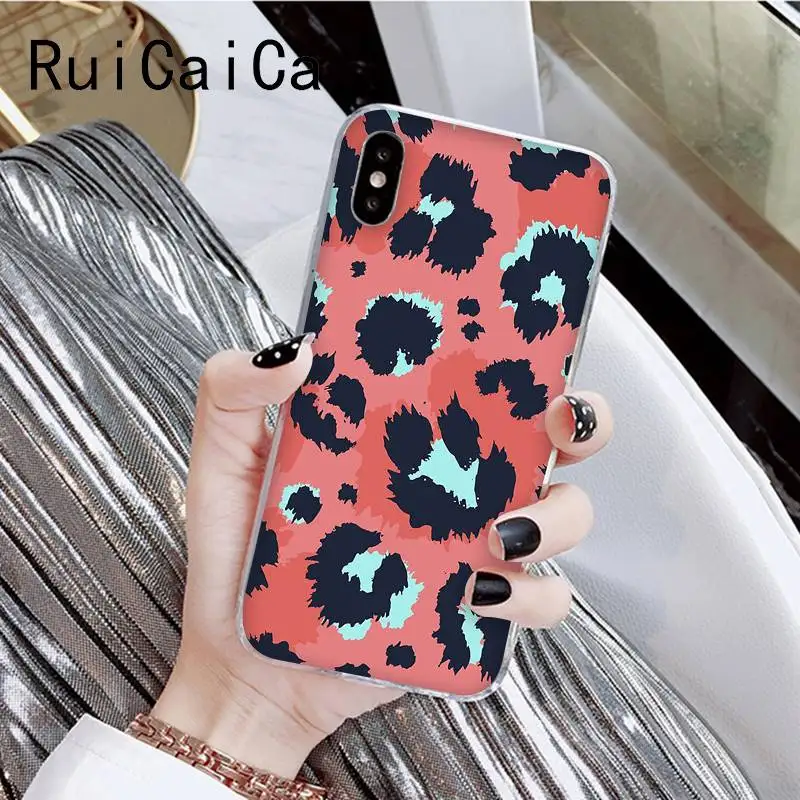 Leopard newly popular pink art aesthetic pattern