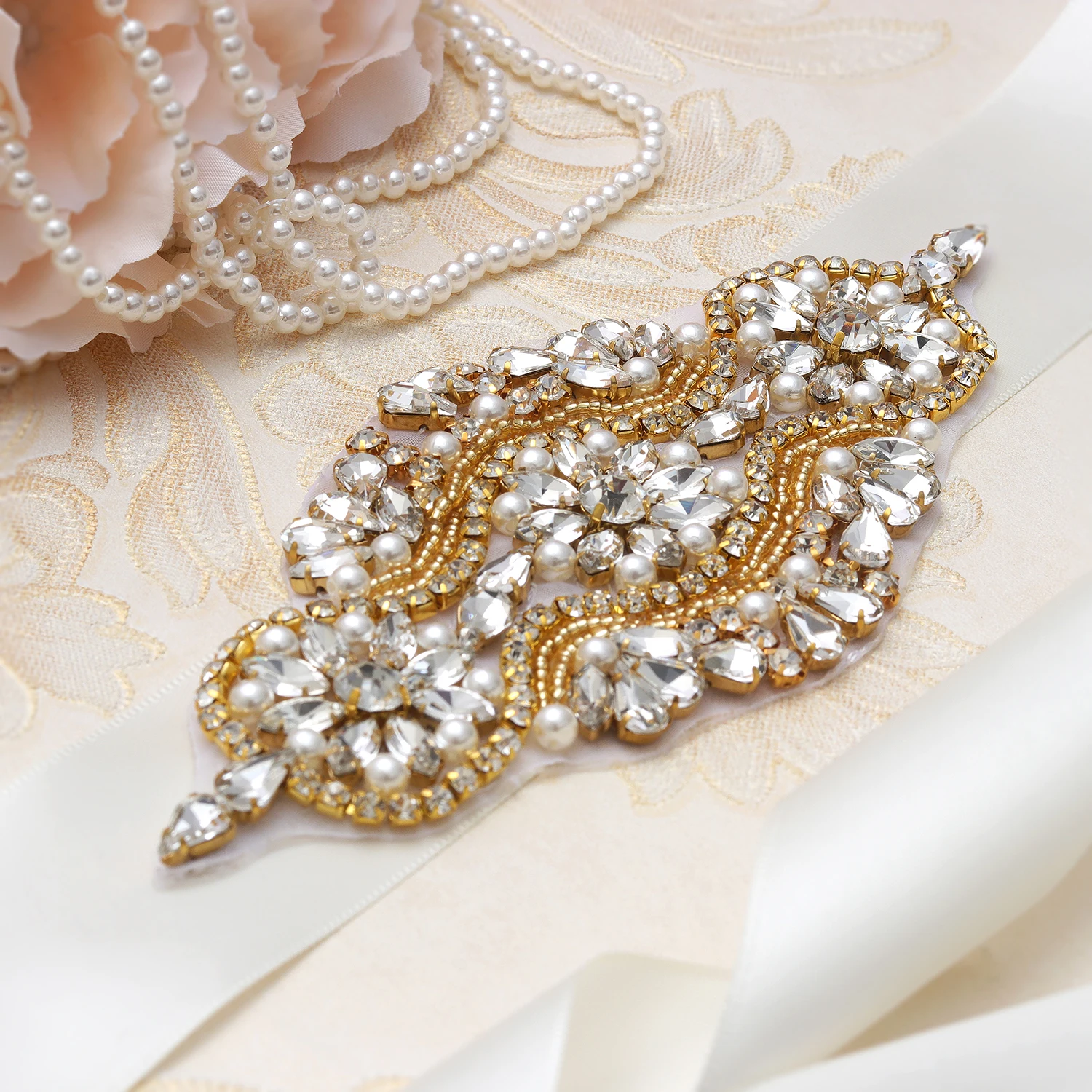 

MissRDress Rhinestones Wedding Belt Handmade Pearls Bridal Belt Gold Crystal Bridal Dress Sash For Wedding Accessories JK851