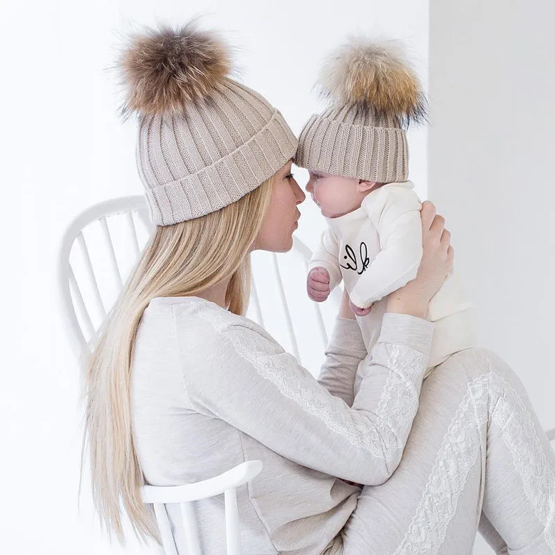 

2Pcs Mother Kid Baby Children Warm Winter Knitted Hat Beanie Fur Pom Hat Crochet Stretch Skullies Hats Caps Family Matching Caps