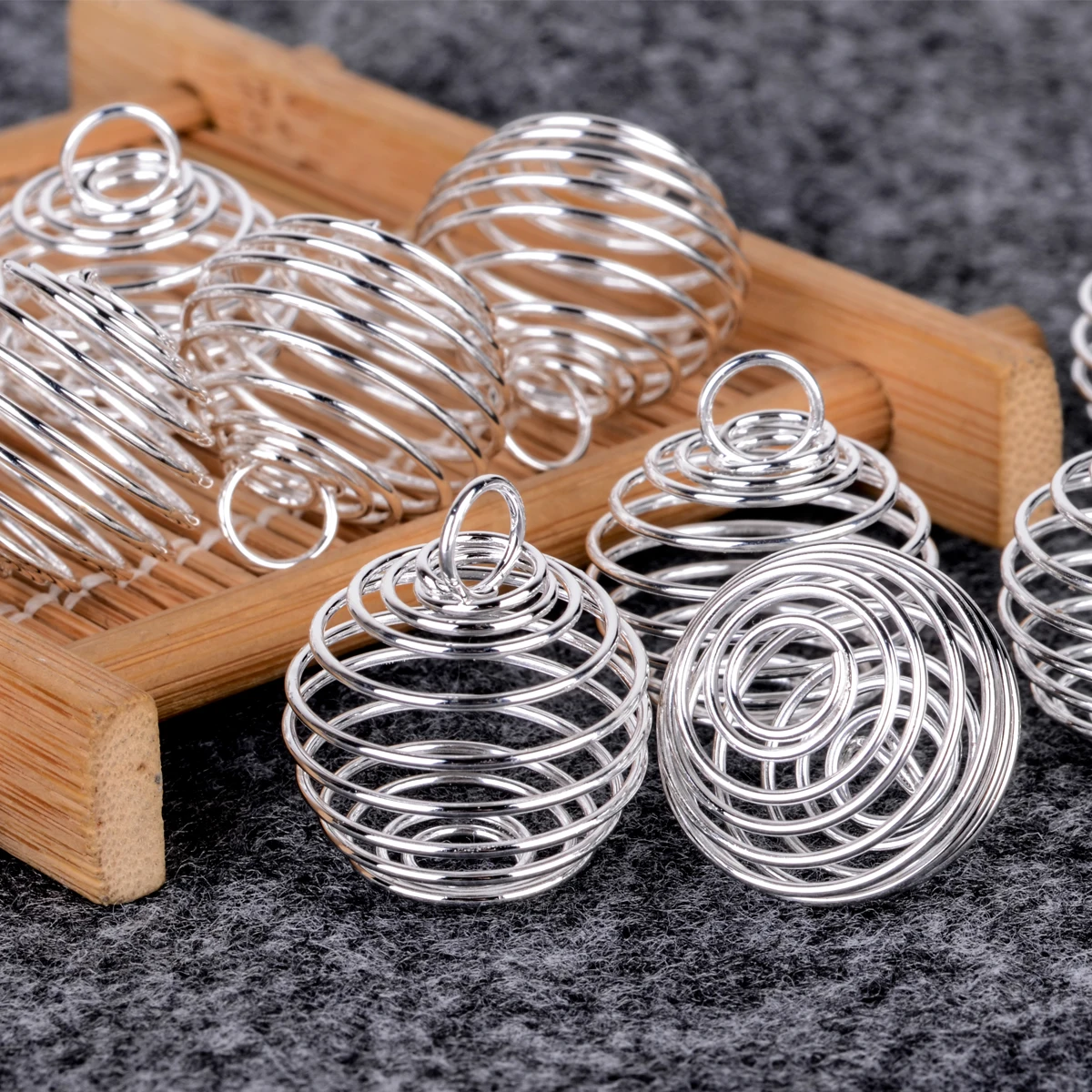 30PCS//Set Spiral Bead Cages Pendants Silver Plated Craft Jewelry Making ^F