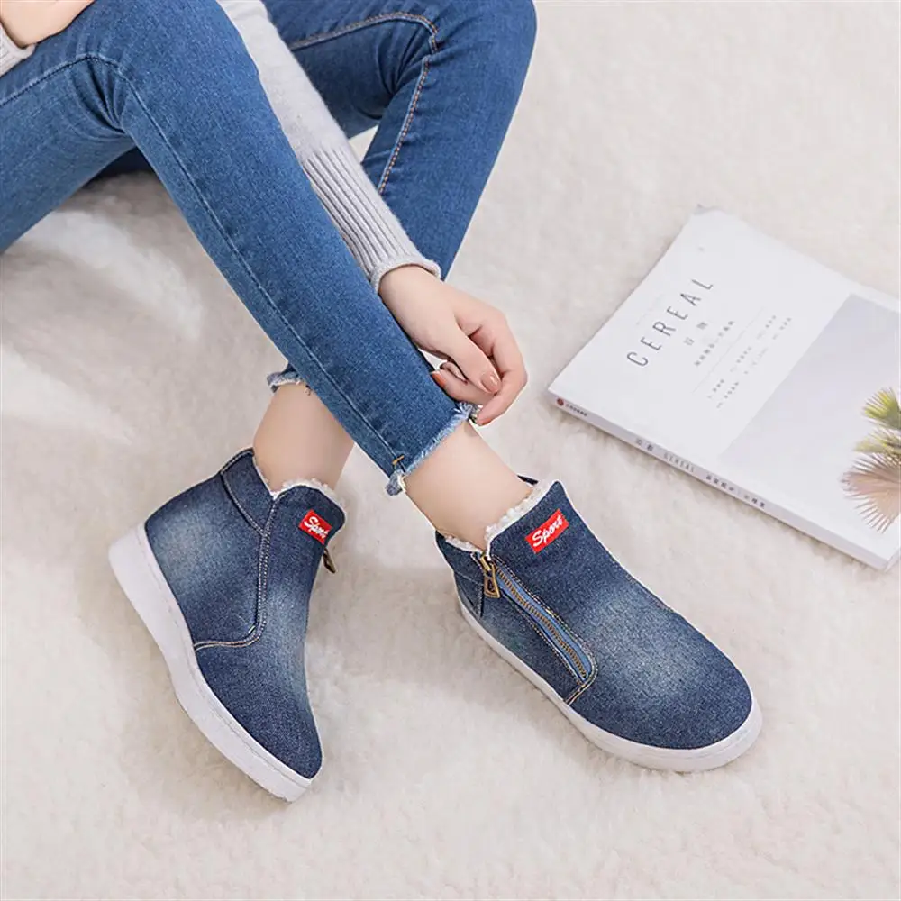 

2018 Fashion Winter Women's Denim Snow Boots Warm Comfortable Flat Cotton Shoes Female Thickening Martin Boots Big Size 35-43