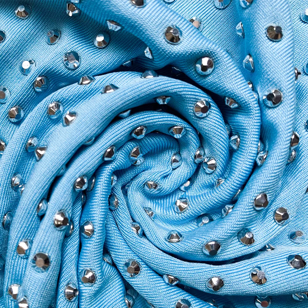 10827789949_1743081036