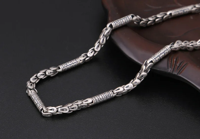 silver-necklace01002c