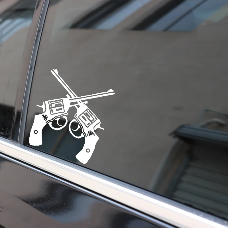 YJZT 13.1*14.8CM Interesting Revolver Weapons Shooting Gun Decoration Car Sticker Vinyl Black Silver C12-0288