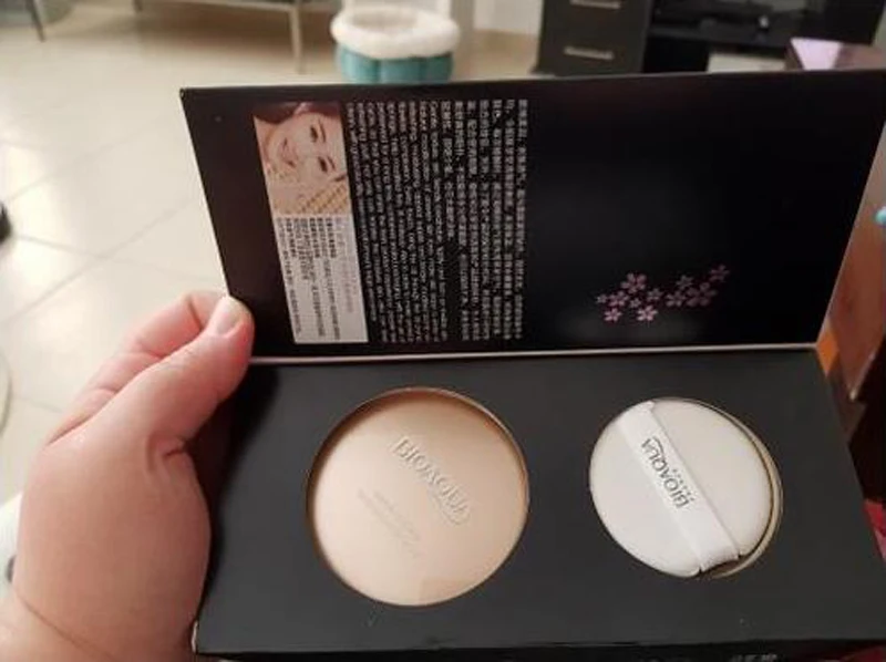 OEM-ODM-BIOAQUA-Whitening-Foundation-makeup-air(2)