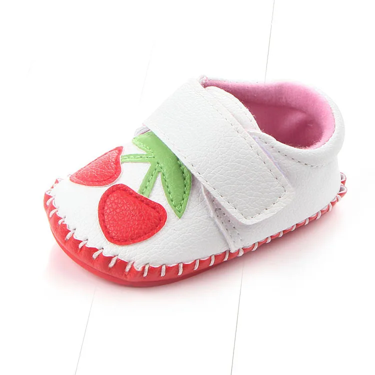 Обувь для новорожденных, От 0 до 2 лет девочек, удобная обувь для мальчиков с мягкой подошвой, детские мокасины, обувь для первых шагов - Цвет: soled white cherry
