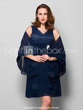 Marineblau Mutter der Braut Kleid Plus Größe 2017 Chiffon mit Bolero Schärpe Spitze Mini Abend-abschlussball 6221550