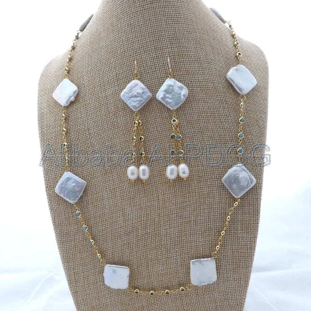 

25" White Square Pearl Blue Crystal Chain Necklace