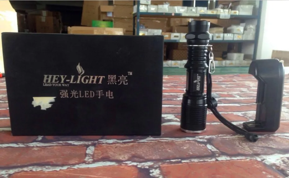 

Free Shipping Hight Quality 5w T6 Led Bike Flashlight Rechargeable Camping Torch with CE and RoHS Certificate YJM-A32