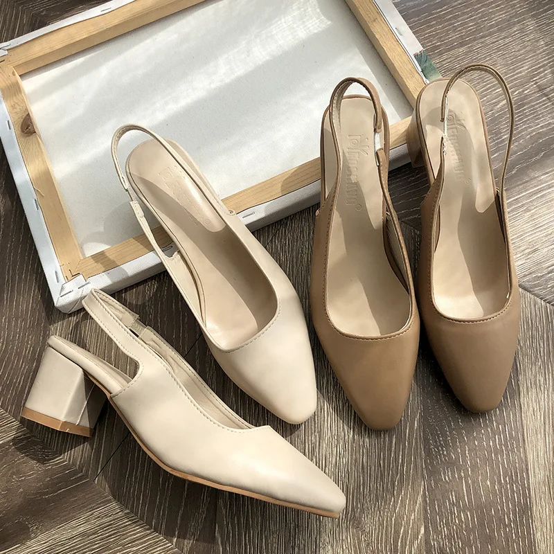 

2019 spring new fashion simple solid color high heels women comfortable wild pointed Mary Jane single shoes.