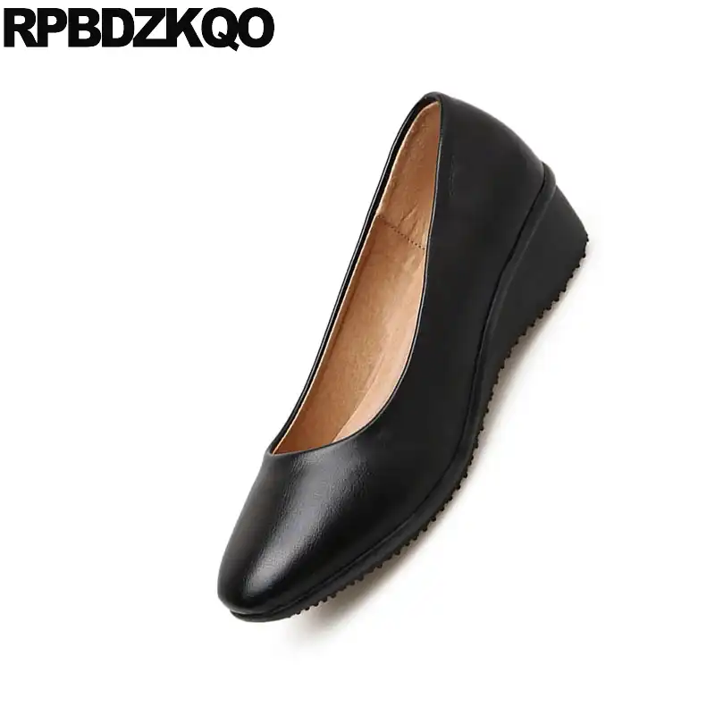 ladies comfy shoes for work