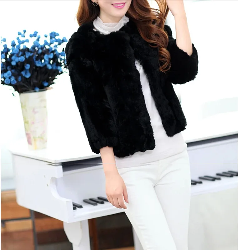 HCYO Autumn Winter Women Short Coat Plus Size Three Quarter Covered Button Slim Fur Coat Casual Jacket Woman Short Coat Warm  (9)