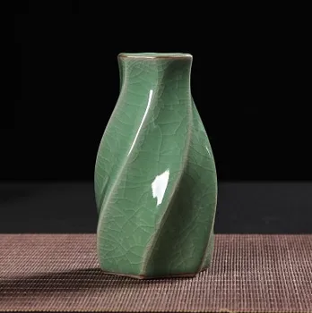 

Creative Celadon Vase Handmade Personality Fashion Small Flower Hydroponic Flower Vase Home Office Decoration,Swirl Vase