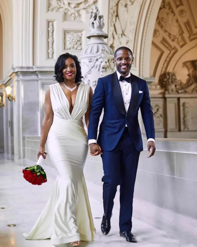 plus size backless wedding dress