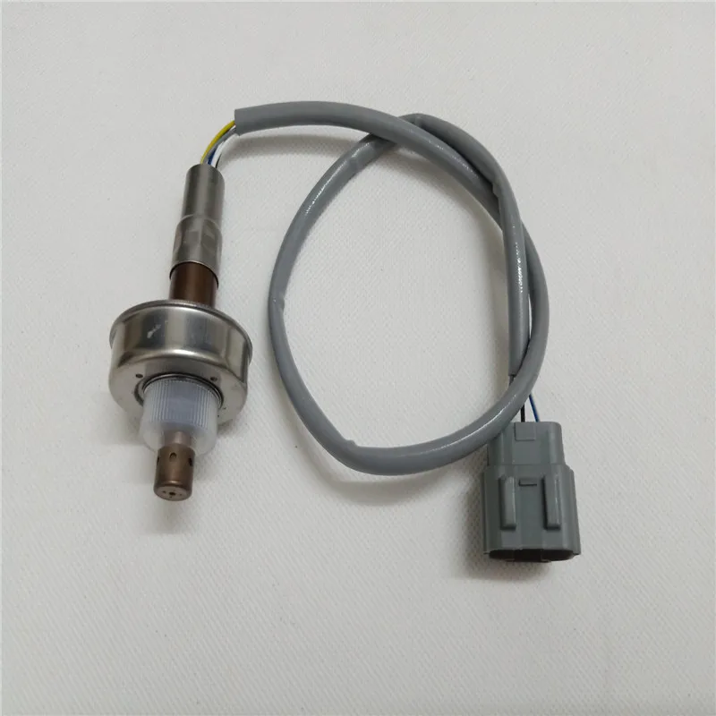 

Applicable to Mazda 82.5 front oxygen sensor O2 sensor AIR FUEL exhaust front sensor product code: L5G9-18-8G1