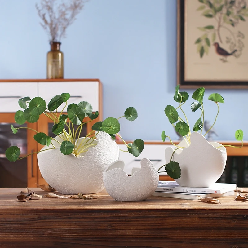 大清乾隆琺瑯彩纏枝花卉蓋缶 陶磁器 装飾品 工芸品美術品 収蔵